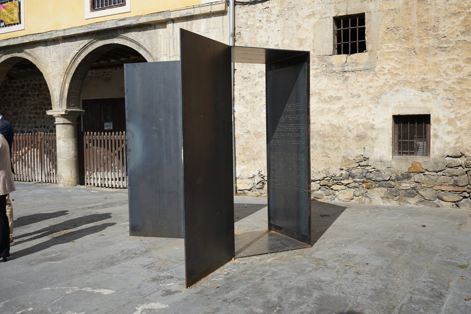 INAUGURATION OF THE SCULPTURE DEDICATED TO GARAI